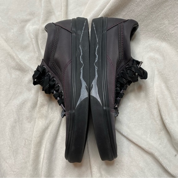 Vans Harry Potter Deathly Hallows Old Skool Purple Black Lace Up Sneakers - Picture 3 of 10